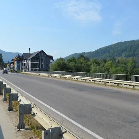 Holiday home будинок в микуличині *